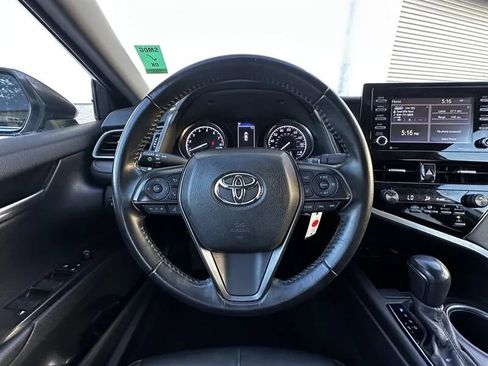 Used 2021 Toyota Camry SE w/ Carpet Mat Package (TMS) FWD image 18