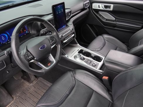 Used 2020 Ford Explorer ST w/ ST High-Performance Pack AWD/4WD image 9