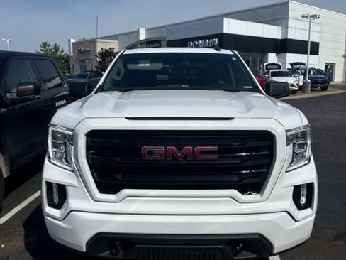 Used 2022 GMC Sierra 1500 Elevation AWD/4WD image 2