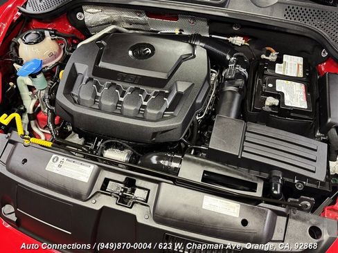 Used 2018 Volkswagen Beetle 2.0T Coast w/ Coast Lighting Package image 29