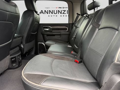 Used 2024 RAM 2500 Laramie AWD/4WD image 13