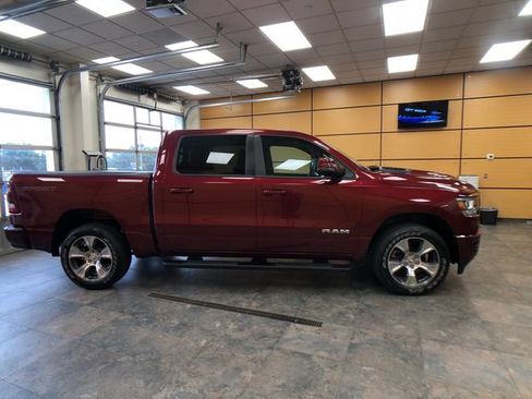 Used 2023 RAM 1500 Laramie AWD/4WD image 8