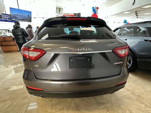 Used 2020 Maserati Levante GranSport AWD/4WD image 5