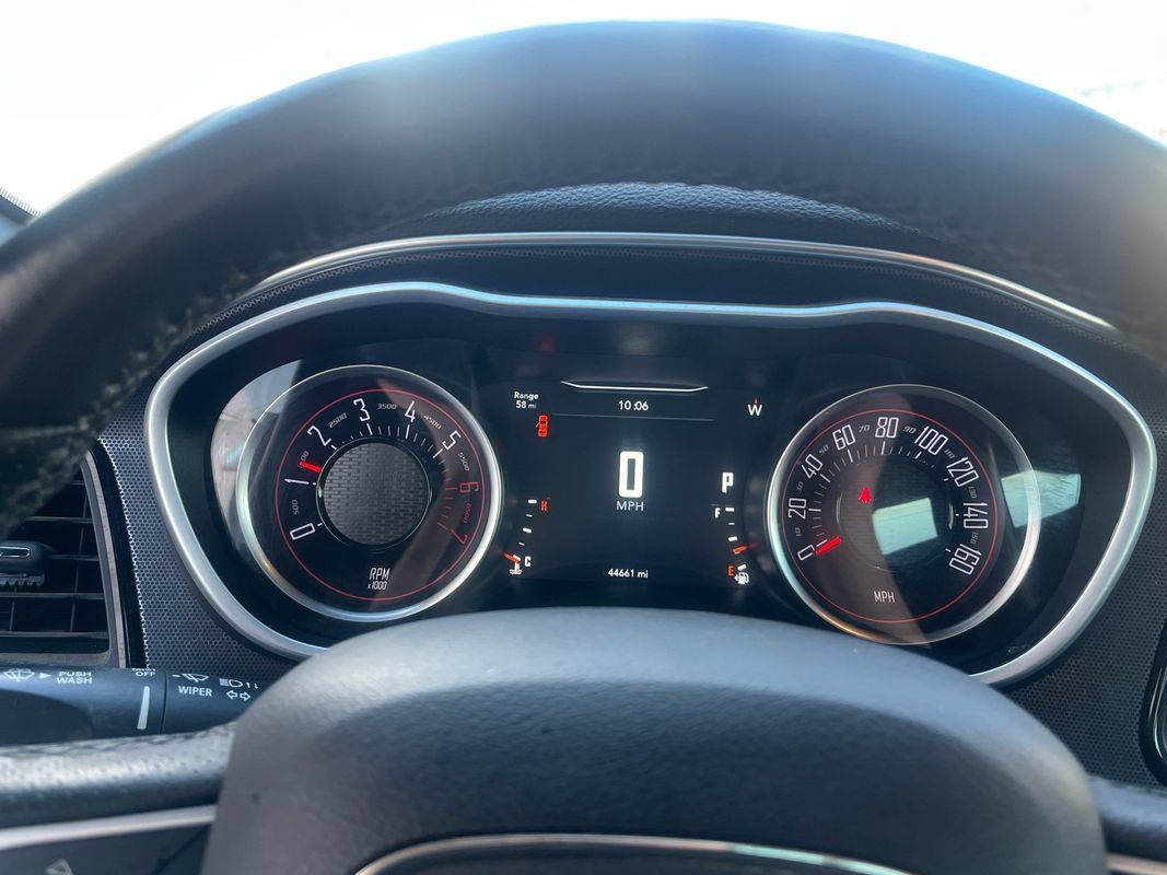 Used 2018 Dodge Challenger R/T Plus RWD image 10