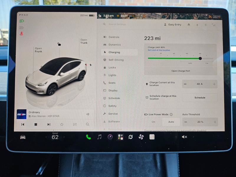 Used 2025 Tesla Model Y Long Range AWD/4WD image 48