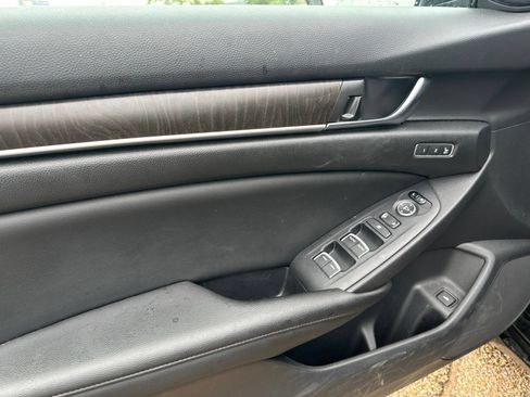 Used 2020 Honda Accord EX-L image 10