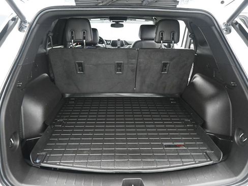 Used 2021 Chevrolet Blazer RS w/ Enhanced Convenience Package FWD image 3