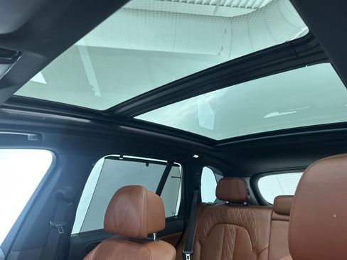 Used 2022 BMW X5 xDrive45e image 28