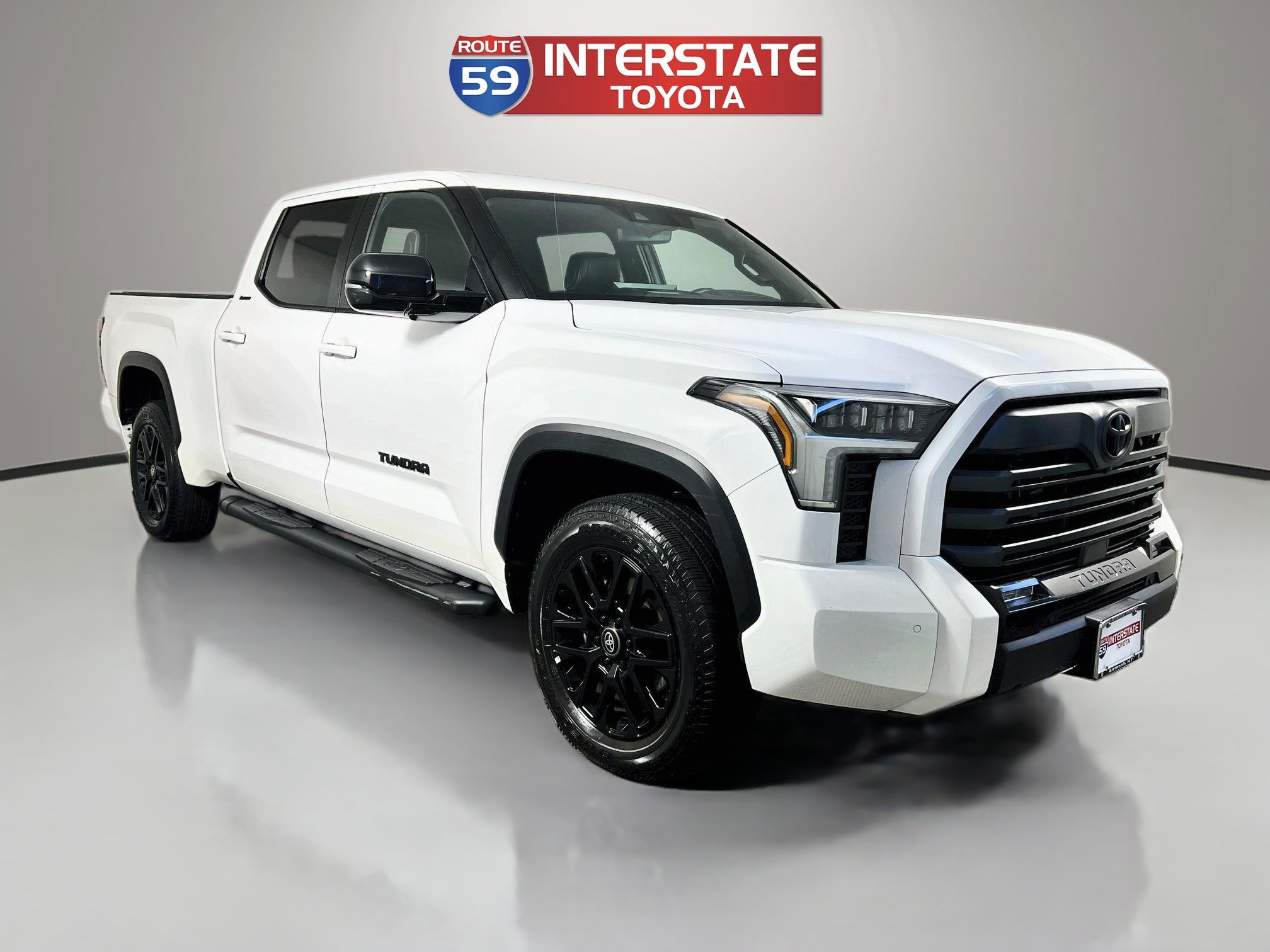 Used 2026 Toyota Tundra Limited AWD/4WD image 1