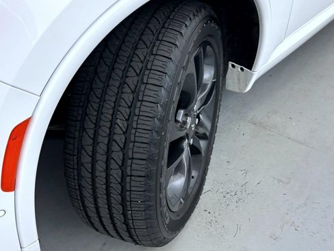 Certified 2023 Dodge Durango R/T w/ Blacktop Package AWD/4WD image 25
