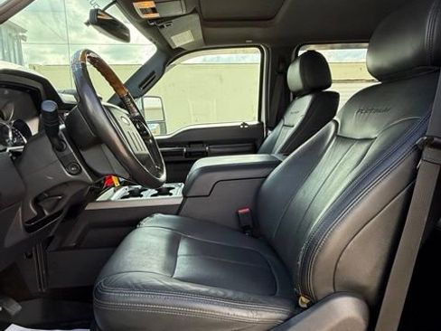 Used 2016 Ford F350 Platinum w/ Platinum Package AWD/4WD image 9