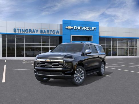 New 2026 Chevrolet Suburban Premier RWD image 10