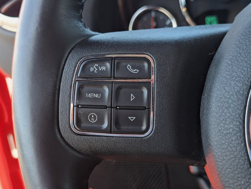 Used 2017 Jeep Wrangler Unlimited Sahara w/ Max Tow Package AWD/4WD image 17