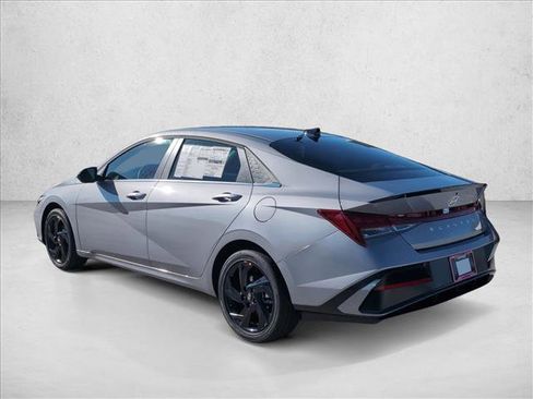 New 2026 Hyundai Elantra SEL Sport Premium image 9