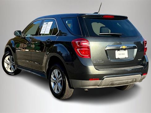 Certified 2017 Chevrolet Equinox LS image 5