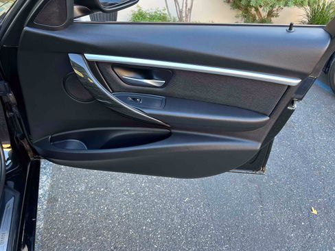 Used 2018 BMW 330i Sedan RWD image 77