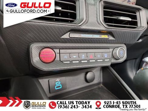 Used 2024 Ford Mustang Convertible image 23