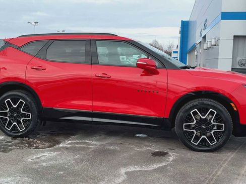 Certified 2023 Chevrolet Blazer RS w/ Driver Confidence II Package image 9