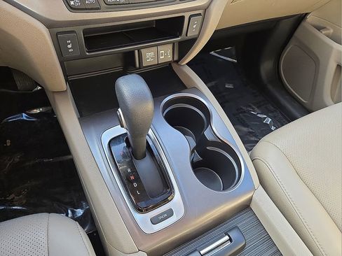 Used 2019 Honda Ridgeline RTL-T image 29