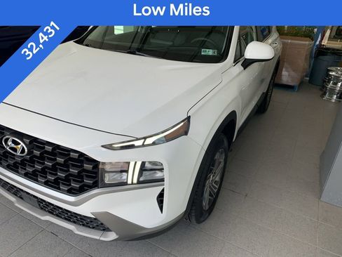 Certified 2023 Hyundai Santa Fe SE AWD/4WD image 2