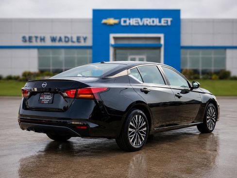 Used 2026 Nissan Altima 2.5 SV FWD image 7