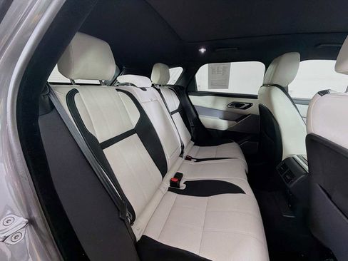 Used 2020 Land Rover Range Rover Velar R-Dynamic S AWD/4WD image 28