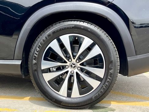 Certified 2026 Mercedes-Benz GLE 350 4MATIC image 11