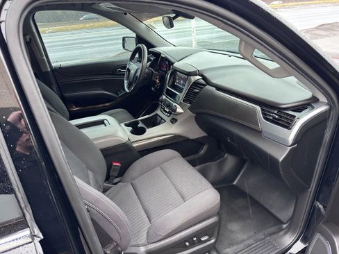 Used 2020 Chevrolet Tahoe 4WD w/ Remote Keyless Entry Package image 27