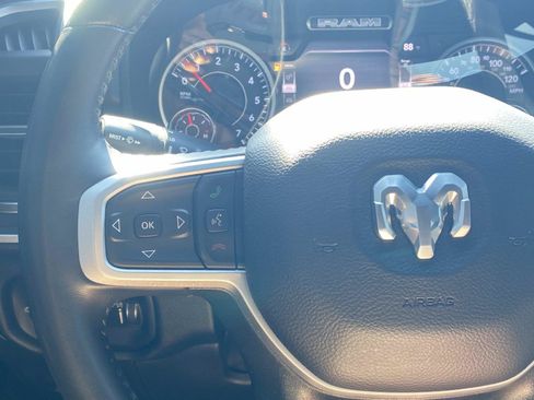Used 2022 RAM 1500 Big Horn RWD image 33