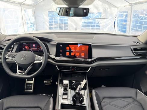 New 2026 Volkswagen Atlas Peak Edition AWD/4WD image 14