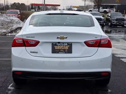 Used 2025 Chevrolet Malibu LT image 6