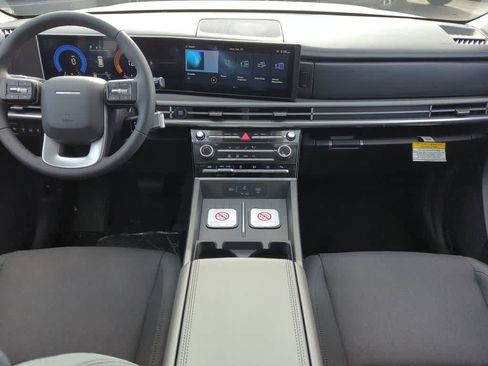 New 2026 Hyundai Santa Fe SE FWD image 18