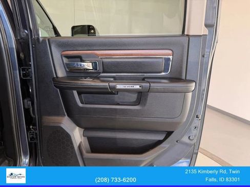 Used 2013 RAM 1500 Laramie w/ Convenience Group image 32