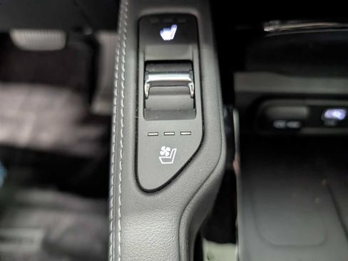 Certified 2025 Kia Telluride EX X-Line AWD/4WD image 32