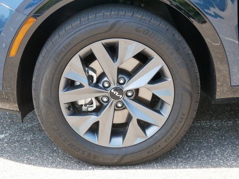 Certified 2025 Kia Sportage SX Prestige AWD/4WD image 15