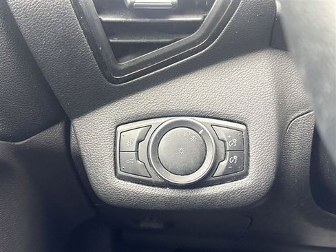 Used 2018 Ford Escape SEL AWD/4WD image 16