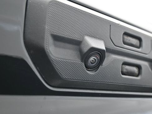Used 2024 Chevrolet Silverado 1500 ZR2 w/ Technology Package image 40