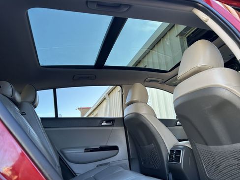 Used 2018 Kia Sportage EX w/ EX Premium Package image 20