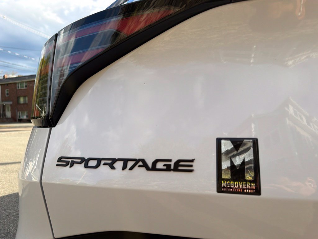 Certified 2026 Kia Sportage X-Line w/ X-Line Technology Package AWD/4WD image 11