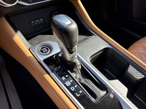 Used 2021 Nissan Sentra SV w/ SV Premium Package image 17