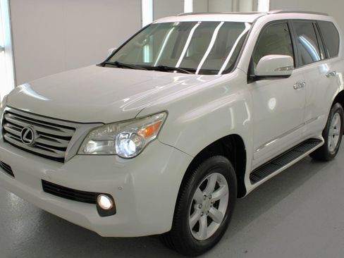 Used 2011 Lexus GX 460 Premium AWD/4WD image 4