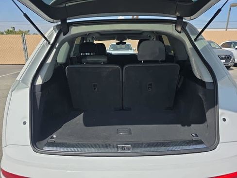 Used 2022 Audi Q7 3.0T Premium w/ Convenience Package image 15