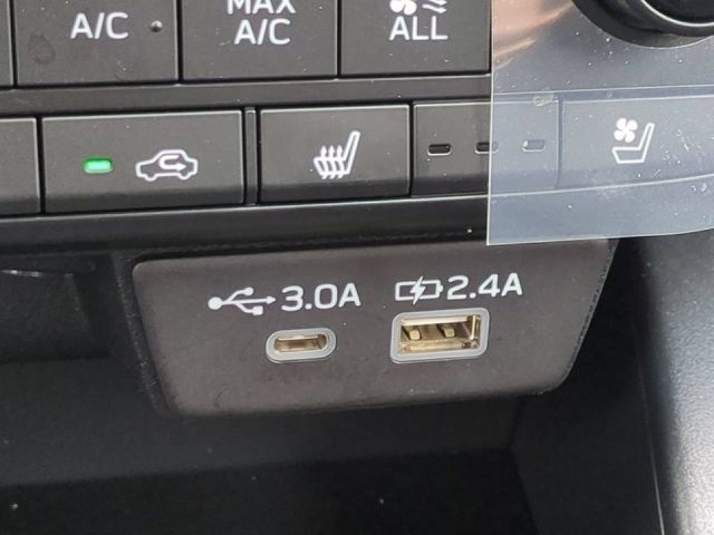 Used 2026 Subaru Outback Wilderness AWD/4WD image 27