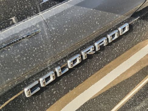 Used 2025 Chevrolet Colorado Trail Boss AWD/4WD image 9