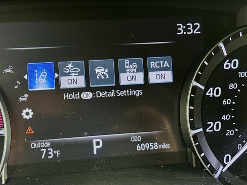 Used 2021 Toyota Highlander XSE AWD/4WD image 18