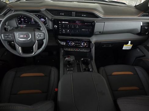 New 2026 GMC Sierra 1500 AT4 w/ AT4 Premium Package AWD/4WD image 11