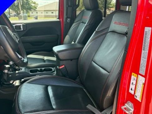 Used 2018 Jeep Wrangler Unlimited Rubicon AWD/4WD image 13