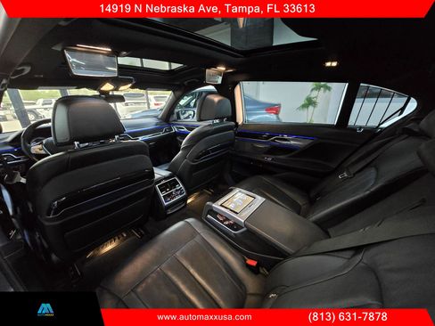 Used 2019 BMW 740i w/ Executive Package RWD image 36