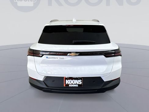 New 2026 Chevrolet Equinox EV LT image 5