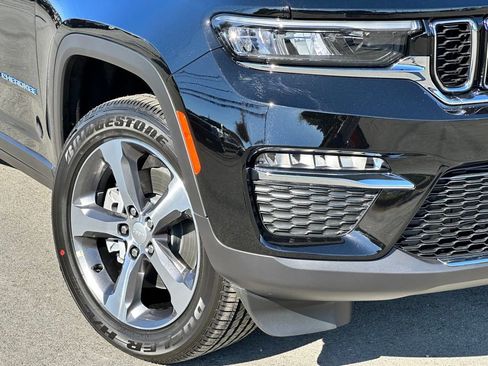 New 2024 Jeep Grand Cherokee Limited 4xe w/ MOPAR Finishing Package image 46